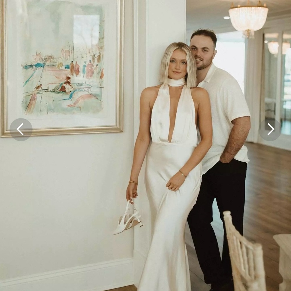 Selfie Leslie White Backless Dress - Picture 4 of 5